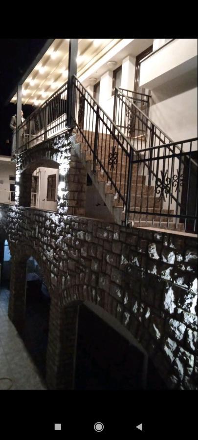 Apartments Jovana Petrovac Екстер'єр фото