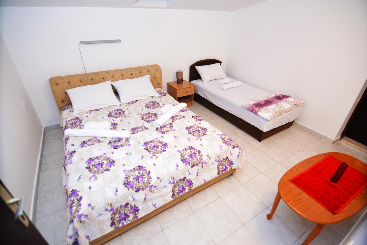 Apartments Jovana Petrovac Номер фото