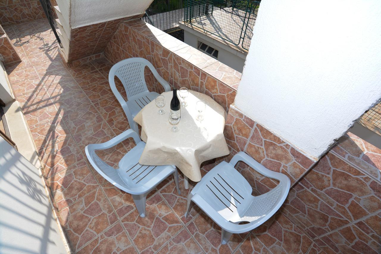 Apartments Jovana Petrovac Номер фото