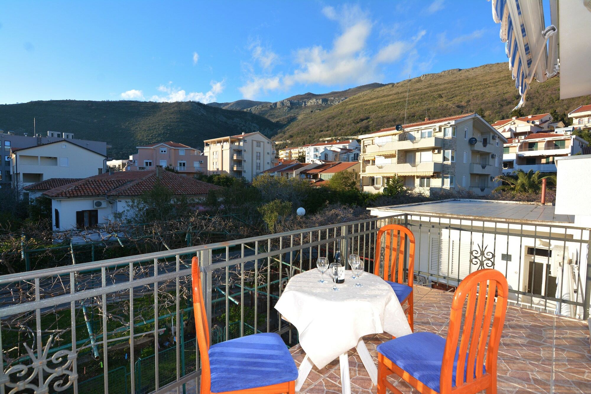 Apartments Jovana Petrovac Екстер'єр фото